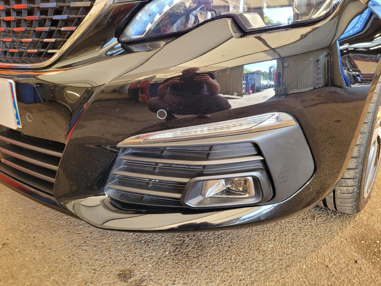 Autocollants de lève-vitre Peugeot 208 Decal tuning look carbone
